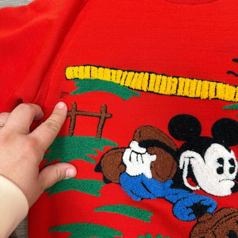 RARE 80s Sunday Comics Mickey‎ Mouse Football Crewneck L Made in Korea Red